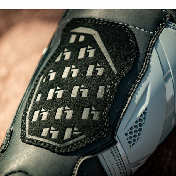 Hebo Technical 3.0 攀爬靴
