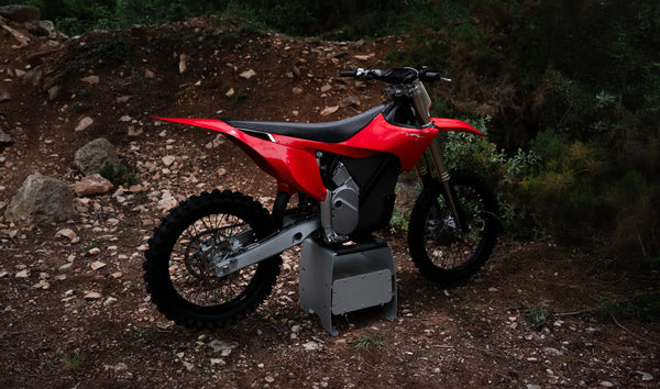 Stark Future Varg 电动越野车 增强马力80HP - 红色