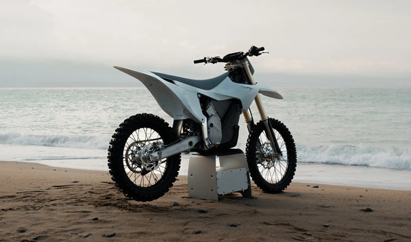 Stark Future Varg 电动越野车 标准马力60HP - 白色