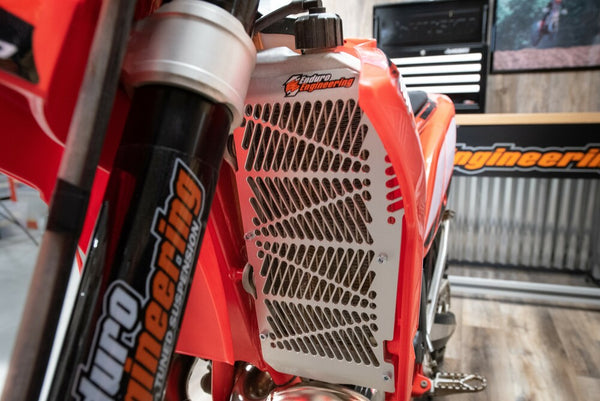 Enduro Engineering 水箱保护 Beta Billet Radiator Guard Beta