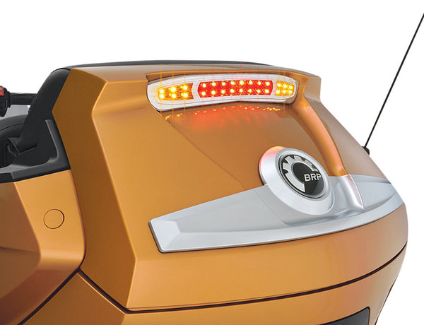 SHOW CHROME 照明 Trunk Brake & Turn Signal