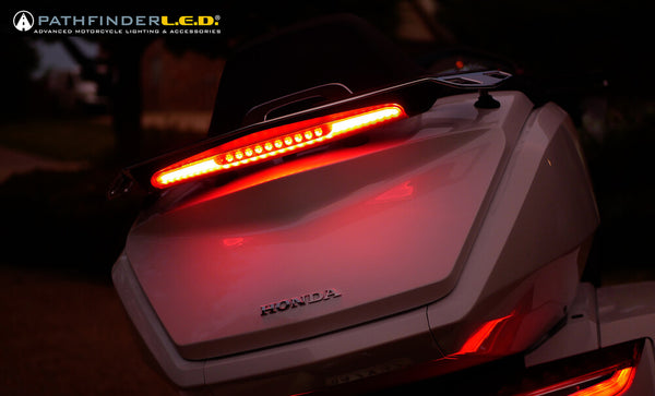 PATHFINDER 照明 HIGH MOUNT LED LIGHT DYNAMIC SEQUENTIAL HON
