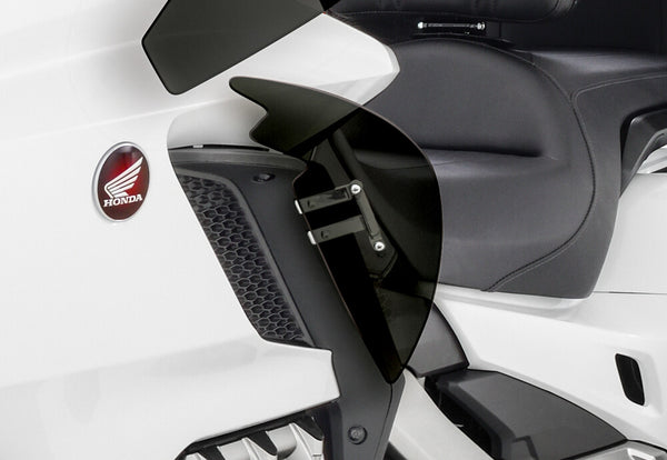 SHOW CHROME ACCESSORIES 车身 LOWER WIND DEFLECTOR KIT
