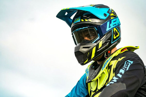 Leatt GPX 5.5 Composite V19.1 Motocross Helmet Black/Green