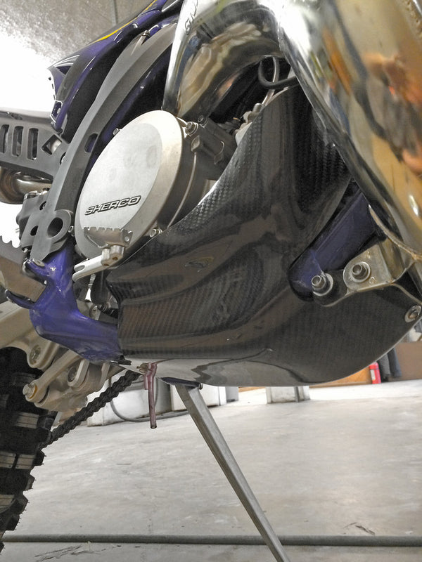 P3 车辆防护 SKID PLATE CARBON FIBER