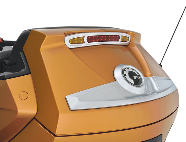 SHOW CHROME 照明 Trunk Brake & Turn Signal