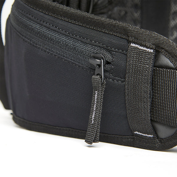 FOX 水袋包 Utility Hydration Pack Medium [黑]